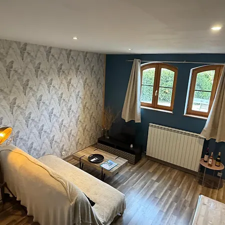 La Maison Cachee Du Pavillon Bellevue 3*