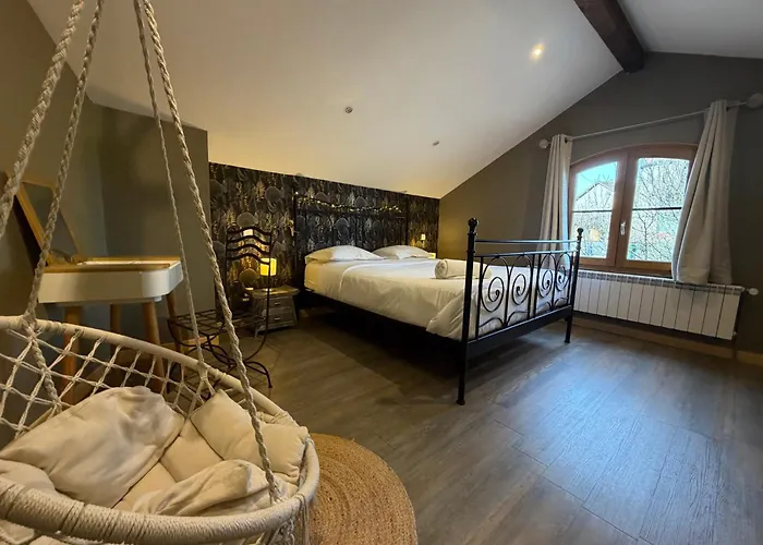 Bed & Breakfast La Maison Cachee Du Pavillon Bellevue