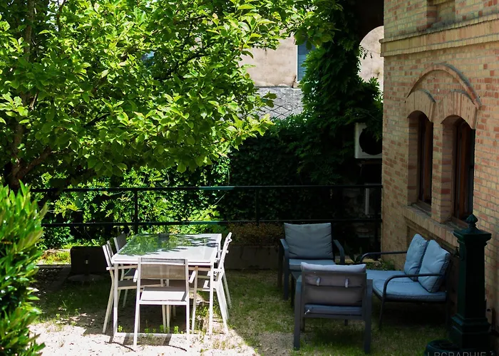 La Maison Cachee Du Pavillon Bellevue Belley