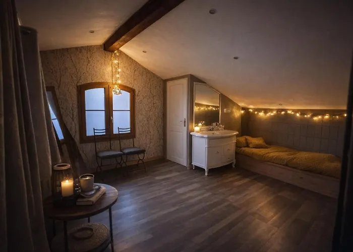 Bed & Breakfast La Maison Cachee Du Pavillon Bellevue 3*